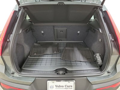 2026 Volvo XC40 B5 Ultra