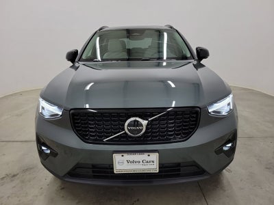 2026 Volvo XC40 B5 Ultra