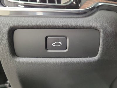 2026 Volvo V60 Cross Country B5 Plus