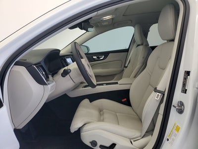 2025 Volvo V60 Cross Country AWD Ultra