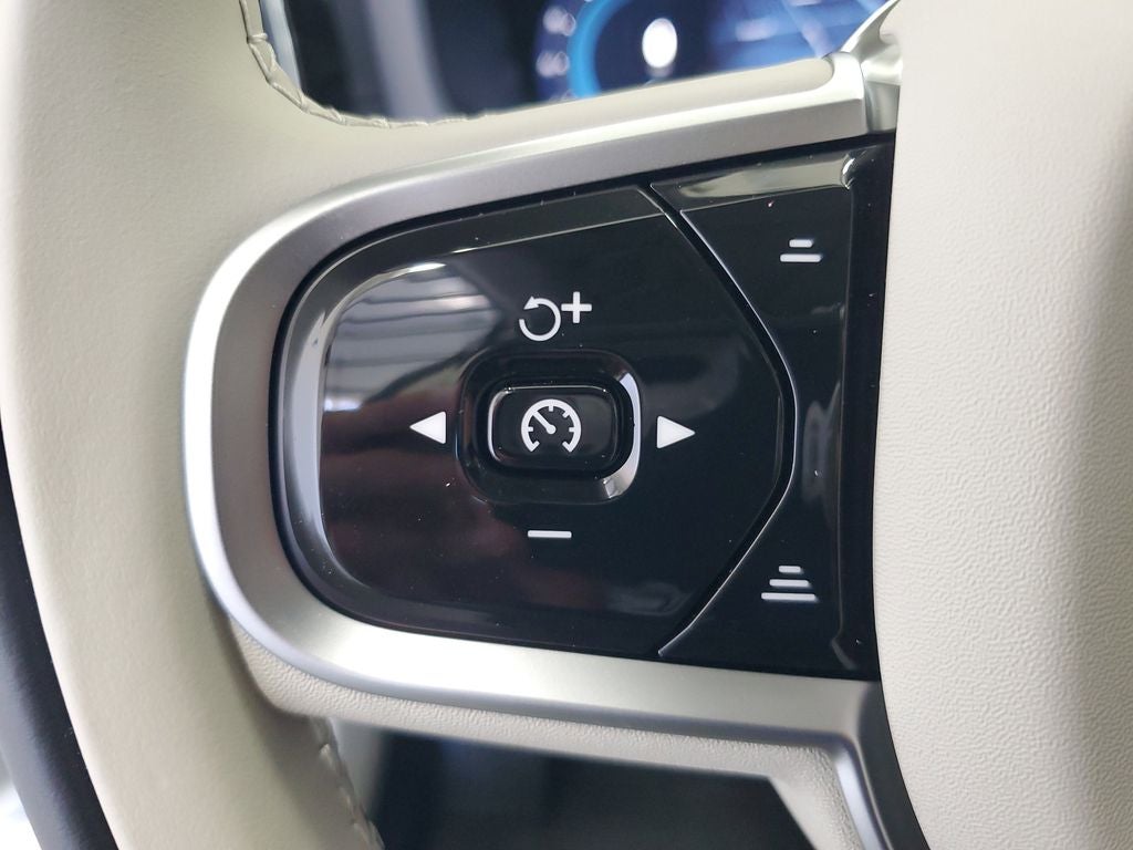 2025 Volvo V60 Cross Country AWD Ultra