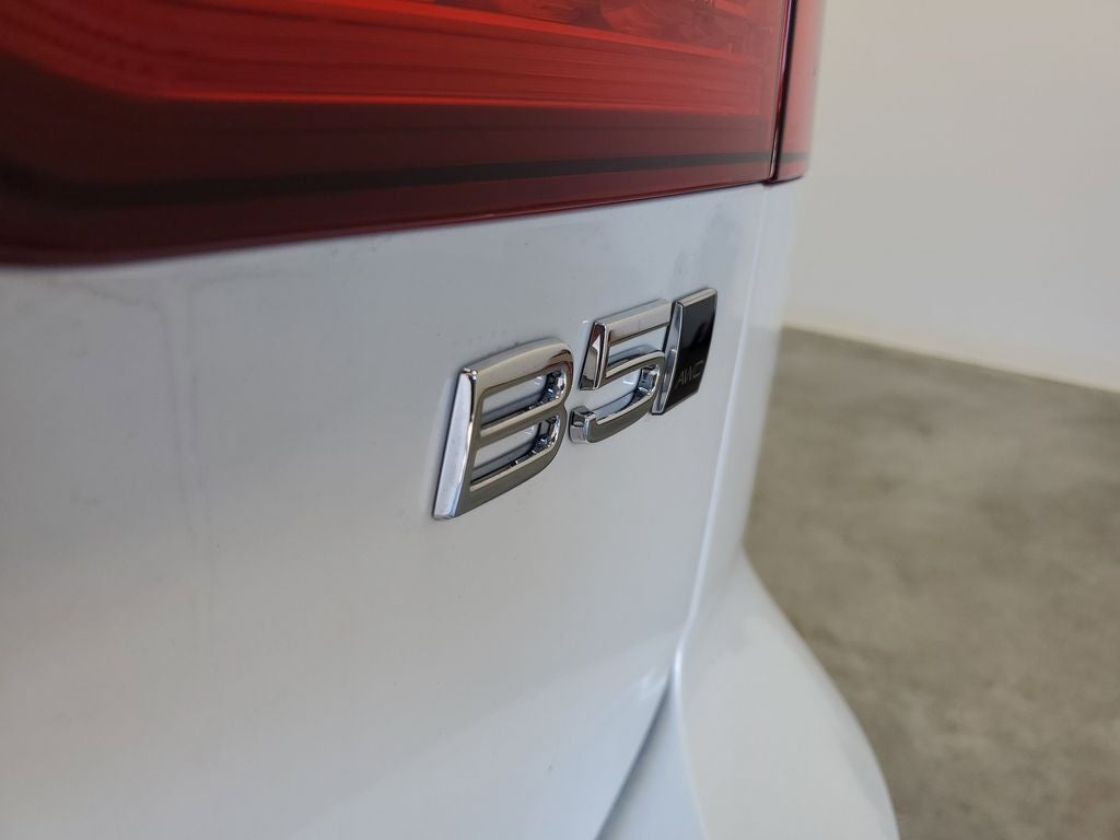 2025 Volvo V60 Cross Country AWD Ultra