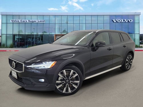 2026 Volvo V60 Cross Country B5 Ultra