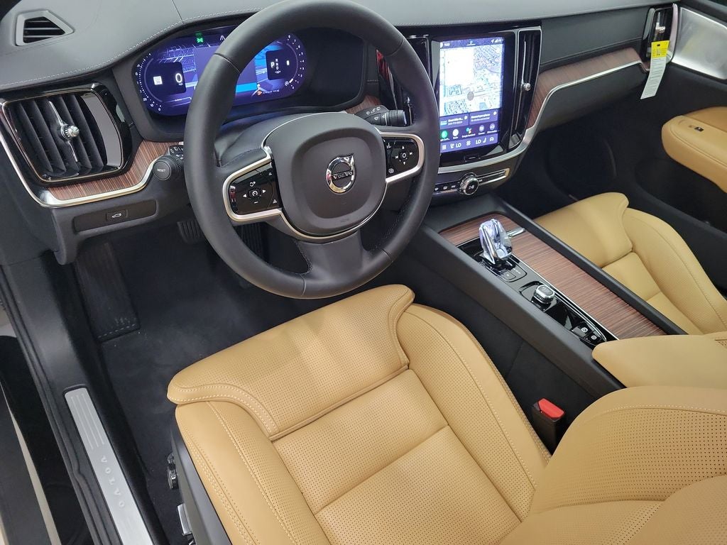 2026 Volvo V60 Cross Country B5 Ultra