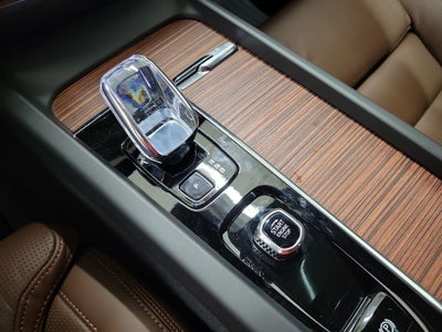 2026 Volvo V60 Cross Country B5 Ultra