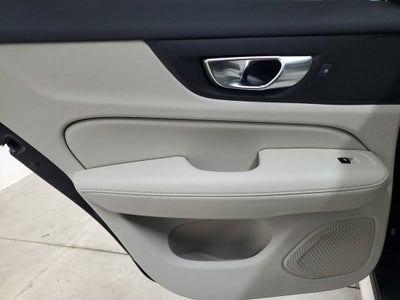 2025 Volvo V60 Cross Country AWD Ultra