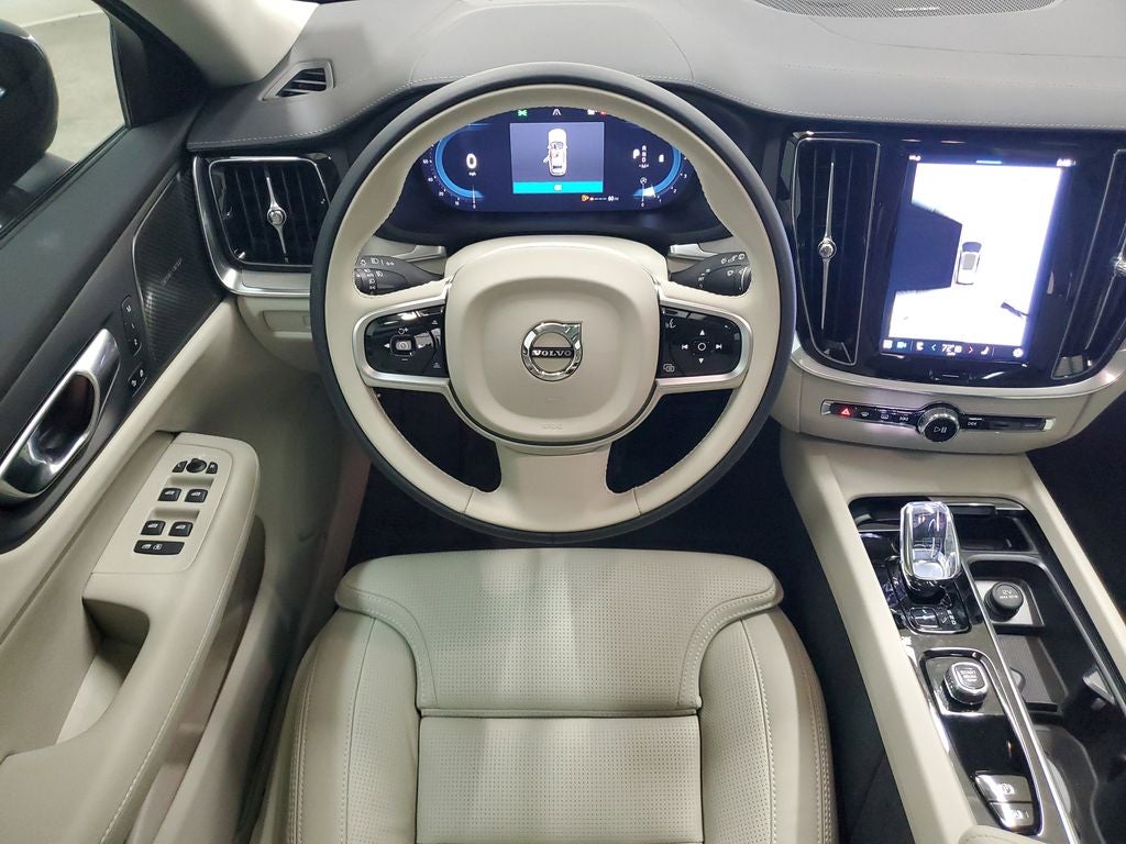 2025 Volvo V60 Cross Country AWD Ultra