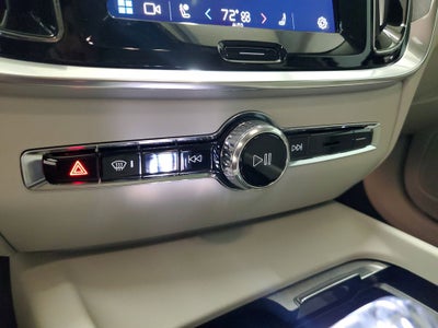 2025 Volvo V60 Cross Country AWD Ultra