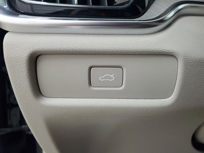 2025 Volvo V60 Cross Country AWD Ultra