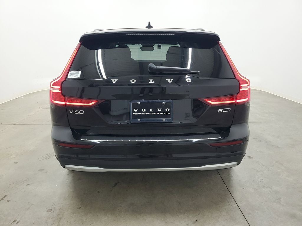 2025 Volvo V60 Cross Country AWD Ultra