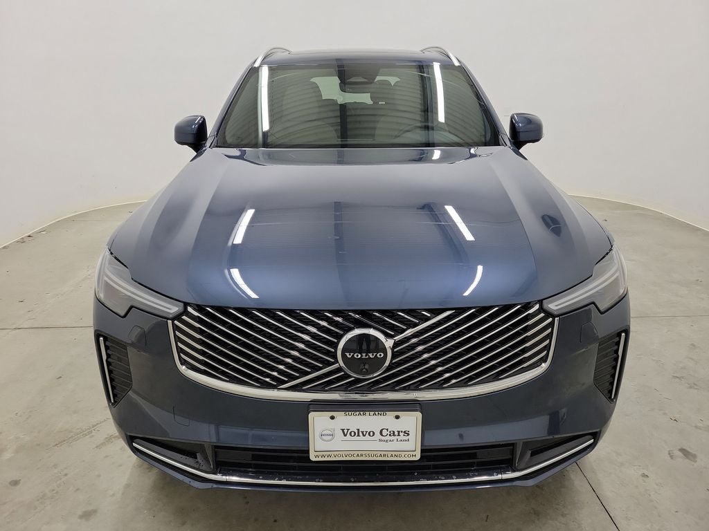 2026 Volvo XC90 B5 Plus