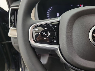 2026 Volvo XC90 B5 Plus