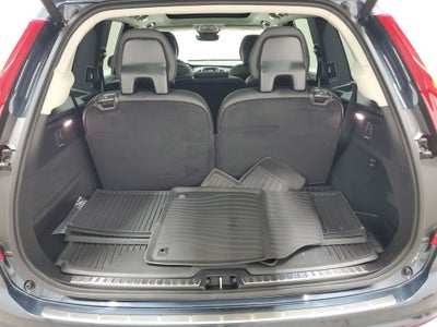 2025 Volvo XC90 B5 Core