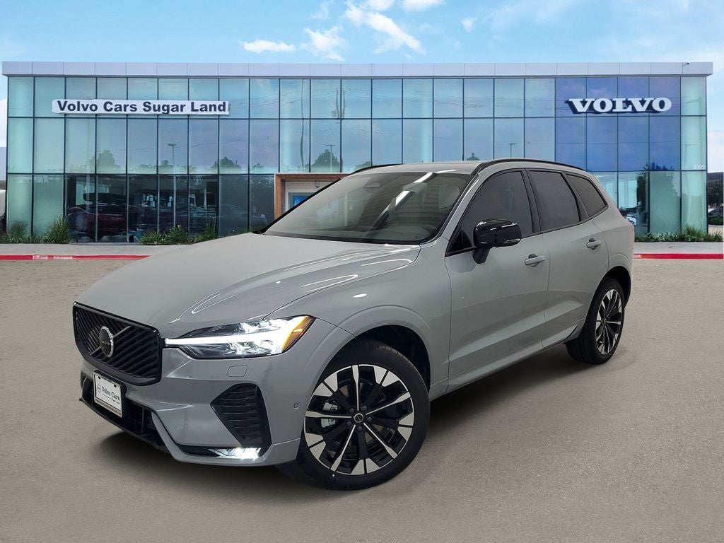 2026 Volvo XC60 B5 Plus