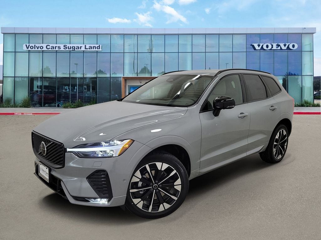 2026 Volvo XC60 B5 Plus