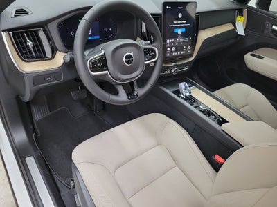 2026 Volvo XC60 B5 Plus