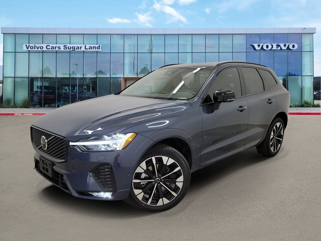 2026 Volvo XC60 B5 Plus