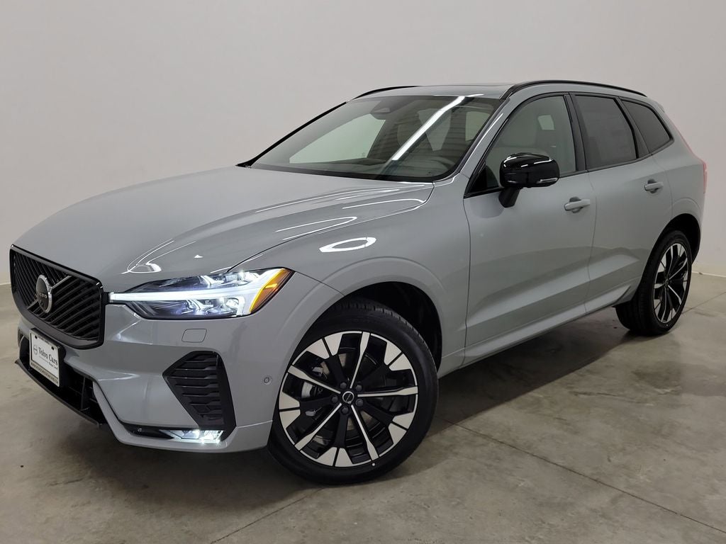 2026 Volvo XC60 B5 Plus