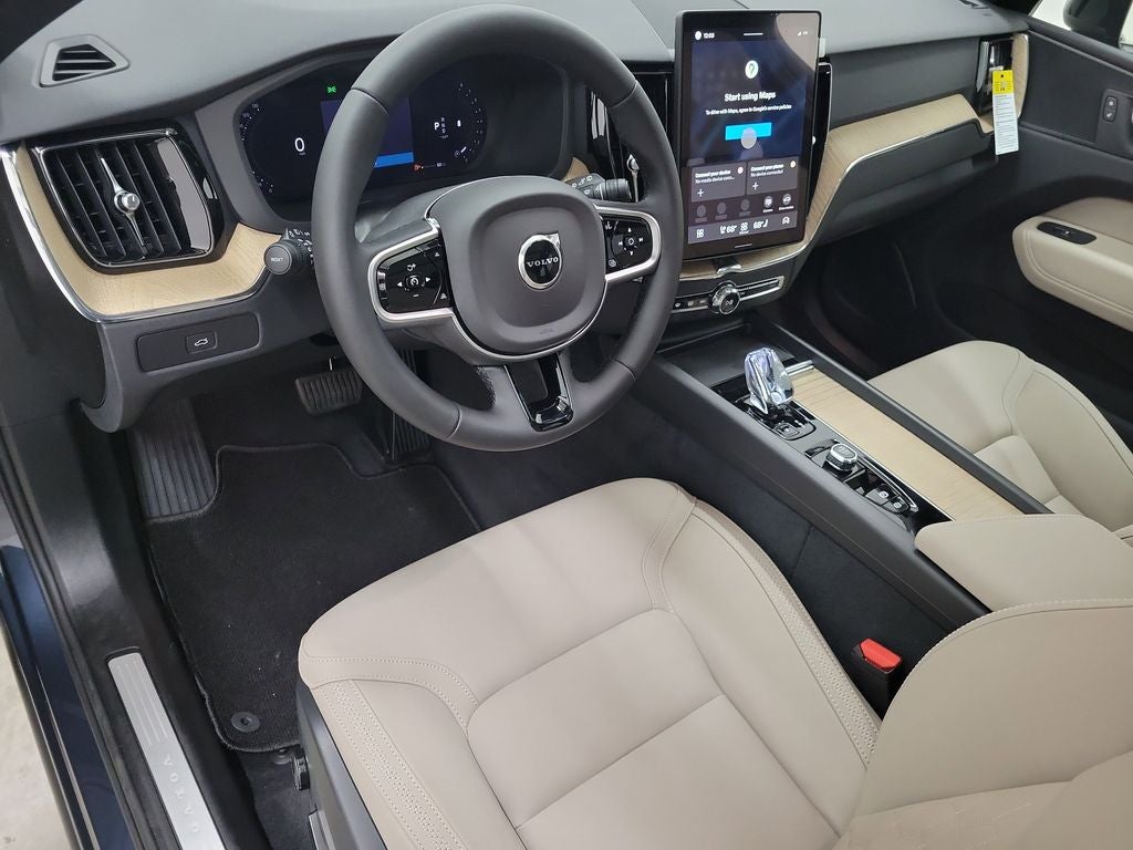 2026 Volvo XC60 B5 Plus