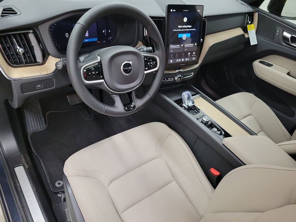 2026 Volvo XC60 B5 Plus