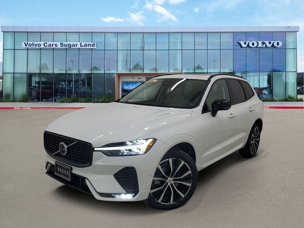 2025 Volvo XC60 B5 Plus