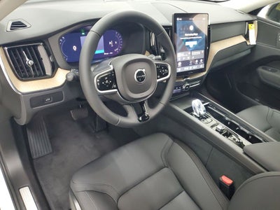 2026 Volvo XC60 B5 Plus