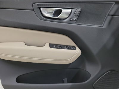 2026 Volvo XC60 B5 Core