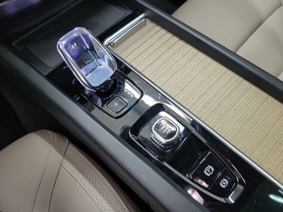 2026 Volvo XC60 B5 Core