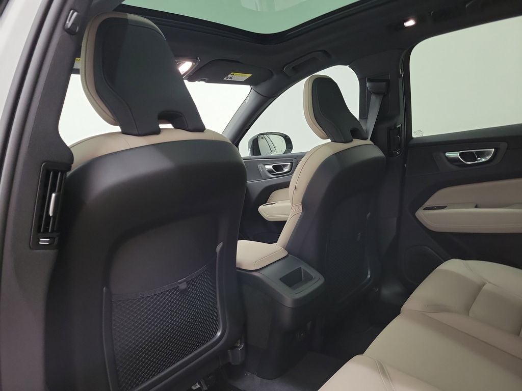 2026 Volvo XC60 B5 Core