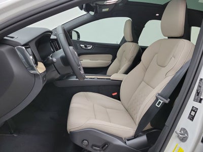 2026 Volvo XC60 B5 Core