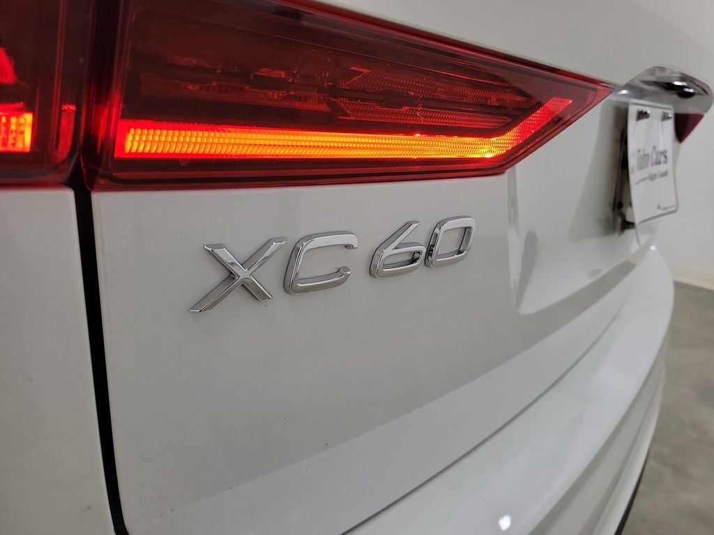 2026 Volvo XC60 B5 Core