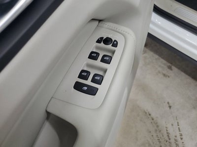 2025 Volvo XC60 B5 Core