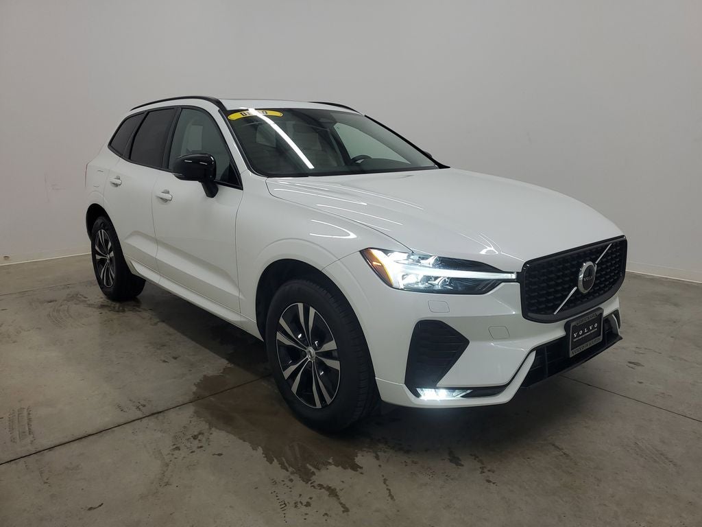 2025 Volvo XC60 B5 Core