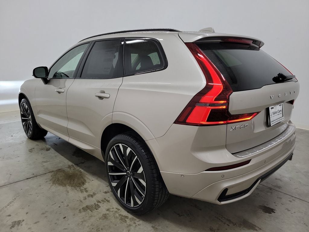 2026 Volvo XC60 B5 Ultra