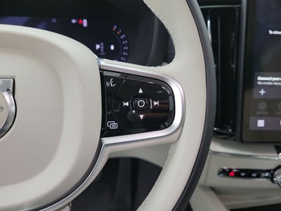 2026 Volvo XC60 B5 Ultra