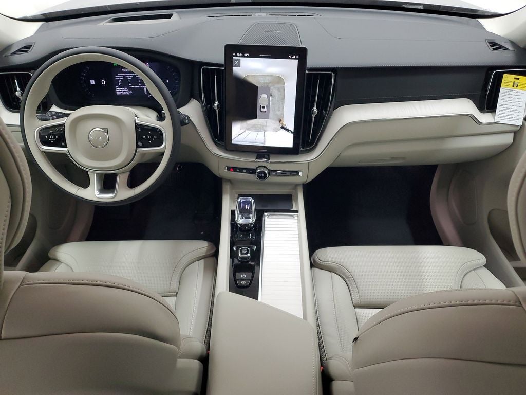 2026 Volvo XC60 B5 Ultra