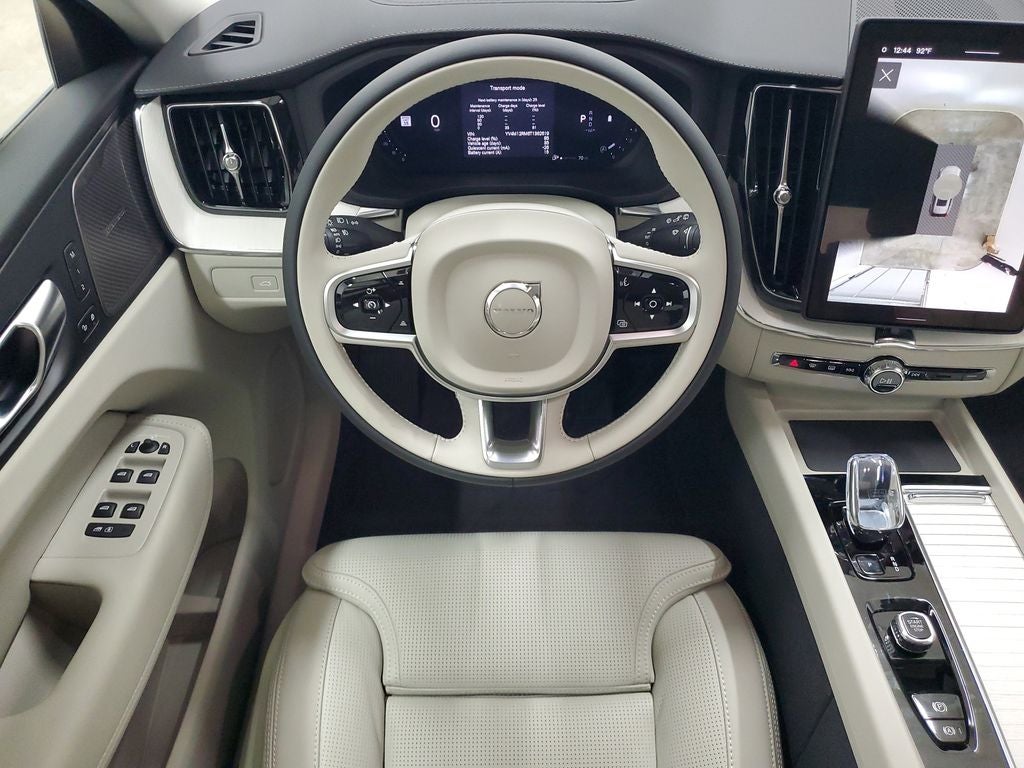 2026 Volvo XC60 B5 Ultra