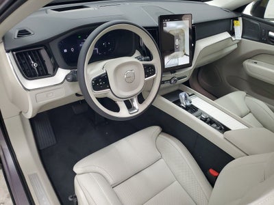 2026 Volvo XC60 B5 Ultra