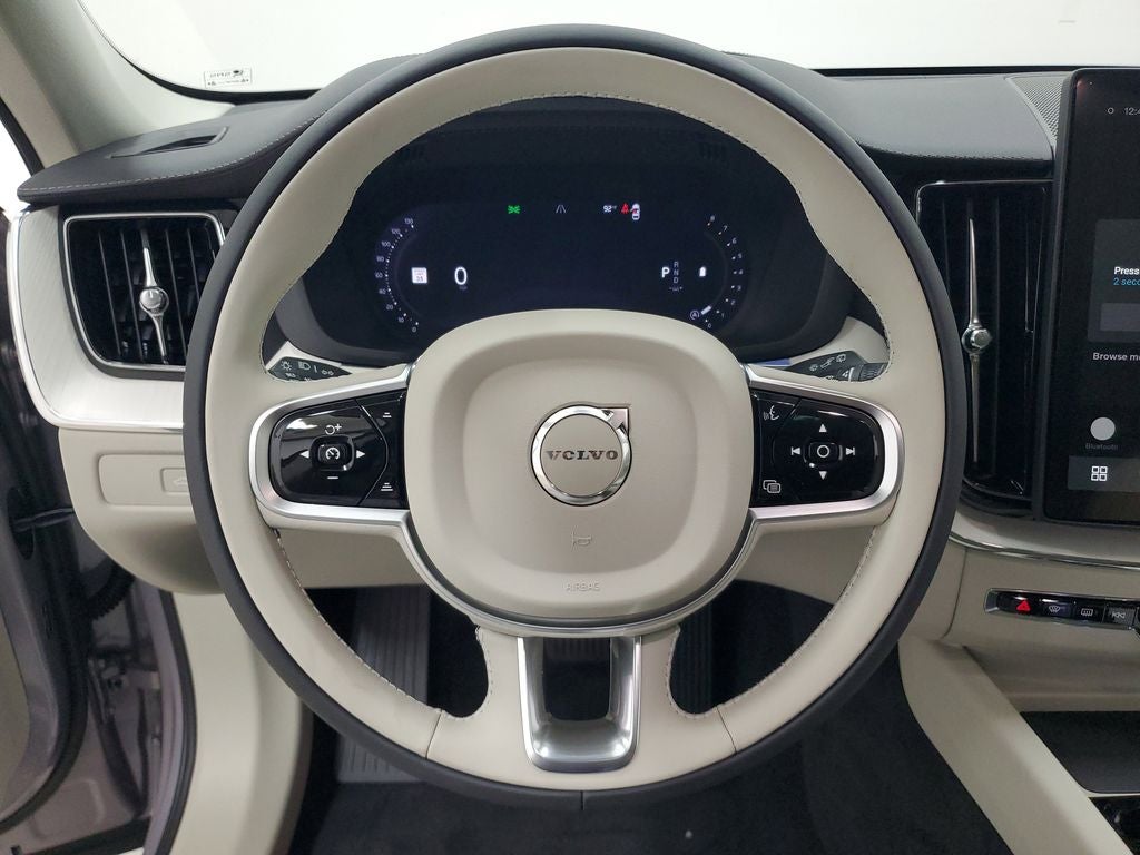 2026 Volvo XC60 B5 Ultra