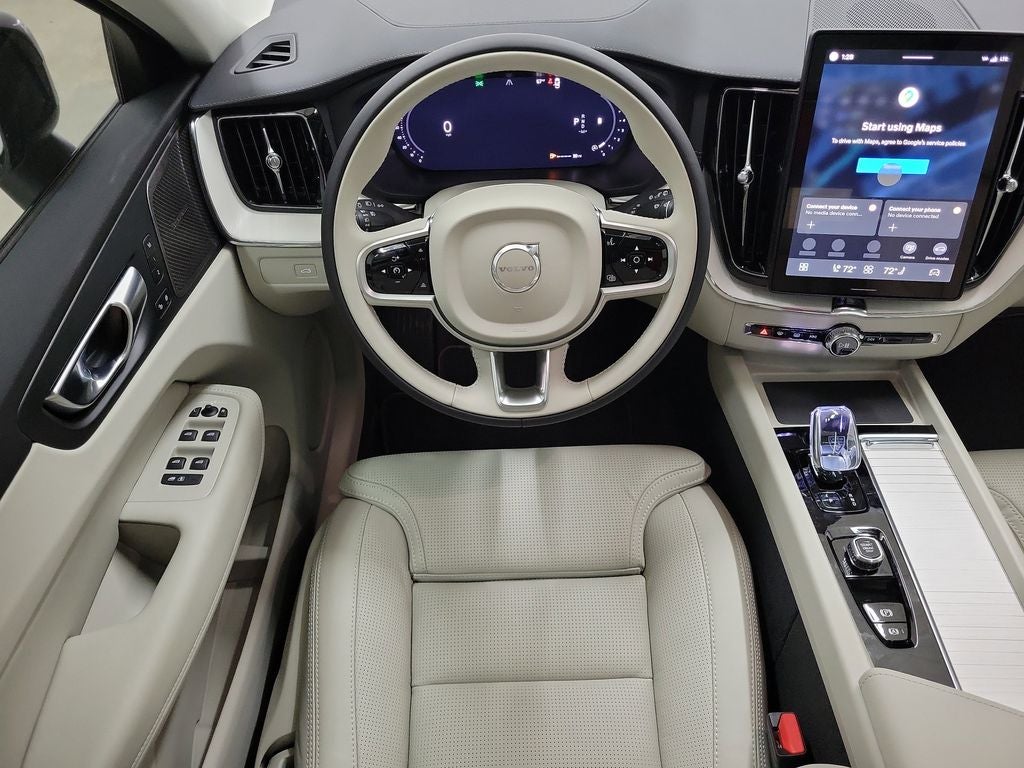 2026 Volvo XC60 B5 Ultra