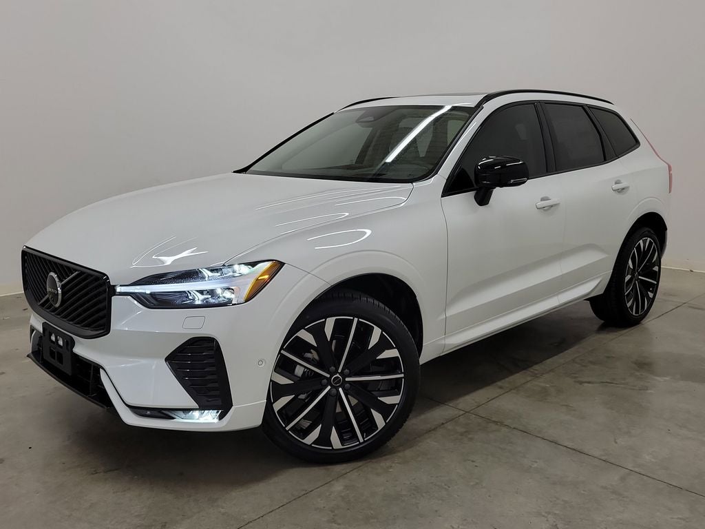 2026 Volvo XC60 B5 Ultra