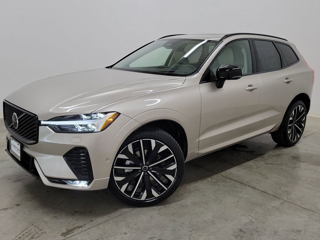 2026 Volvo XC60 B5 Ultra