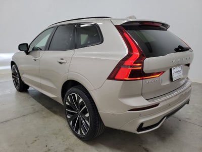 2026 Volvo XC60 B5 Ultra