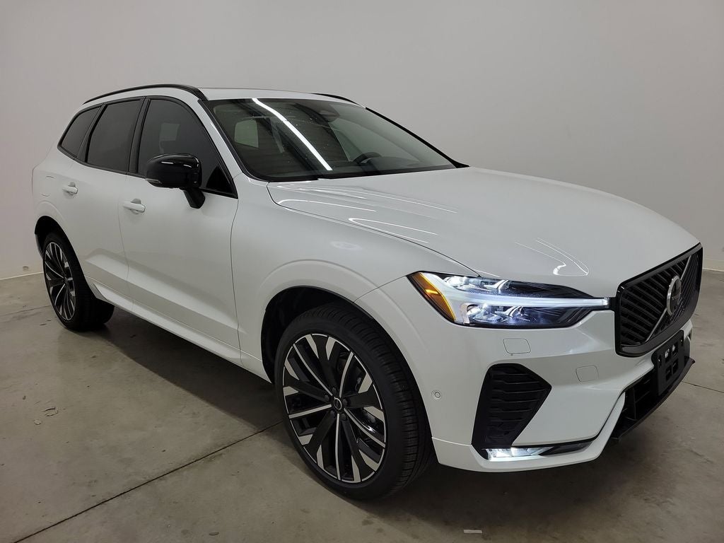 2026 Volvo XC60 B5 Ultra