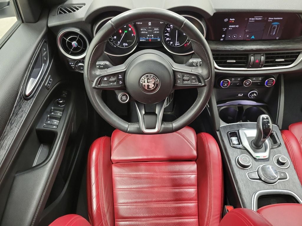 2023 Alfa Romeo Stelvio Sprint