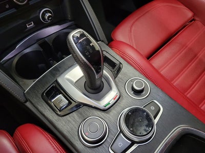 2023 Alfa Romeo Stelvio Sprint